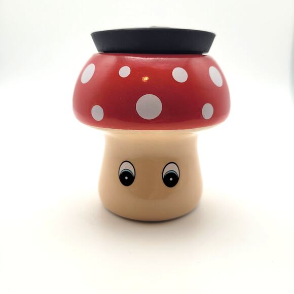 Cute Mushroom Stash it Storage Jar 3" Air Tight with Lid Porcelain New - Picture 1 of 5